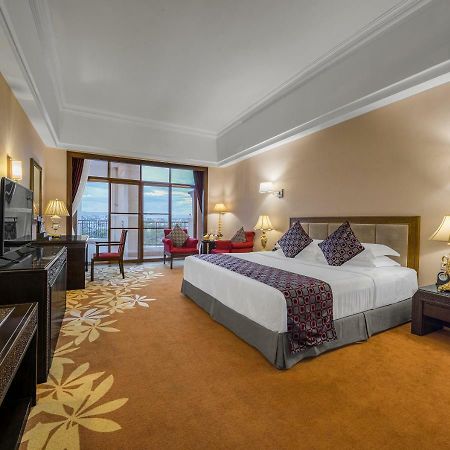 Heshan Phoenix Hotel Цзянмынь Экстерьер фото